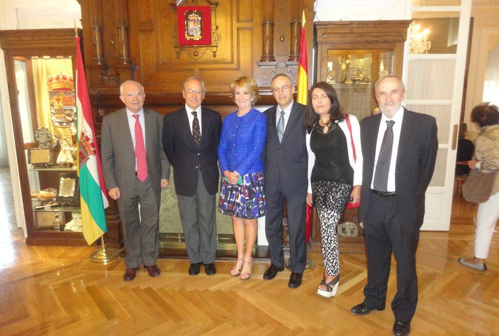 El Centro Riojano de Madrid acoge la entrega del Premio Sociedad Civil del “think tank” Civismo a José Piñera