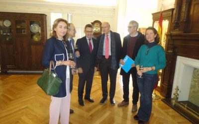 Reunion de los Consejeros de la Rioja con periodistas.