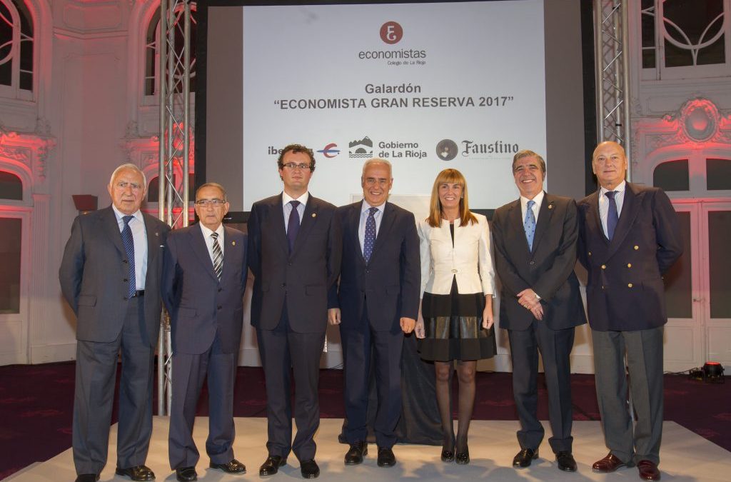 D. Pedro López Arriba asiste a la IV edición del Premio Economista Gran Reserva