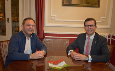 REUNIÓN CON JOSÉ ÁNGEL BARTOLOMÉ PRESIDENTE DEL GRUPO DE DANZAS DE LOGROÑO