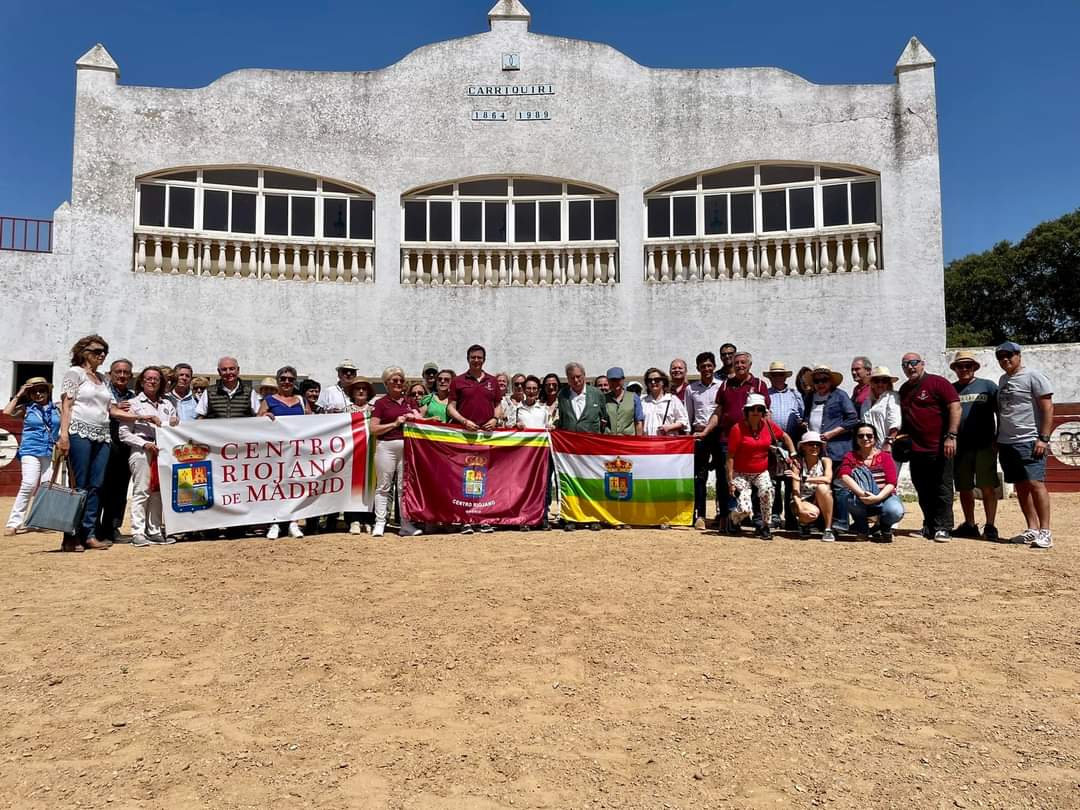 EXCURSIÓN A ELVAS, GANADERÍA CARRIQUIRI Y MÉRIDA