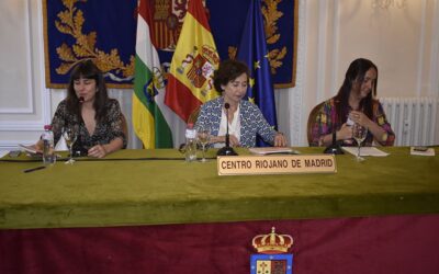 PRESENTACIÓN DEL LIBRO «¡¡¡OH!!! MAMÁ» DE CRISTINA VÁZQUEZ