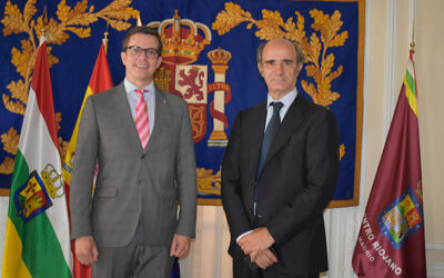 QUINTA TERTULIA TAURINA DE CAPITAL RADIO DESDE EL CENTRO RIOJANO DE MADRID