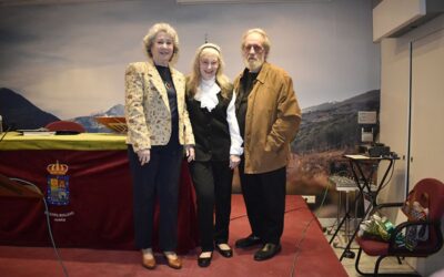 RECITAL DE POESÍA EN TARDES DE PROMETEO