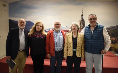 RECITAL DE POESÍA EN TARDES DE PROMETEO