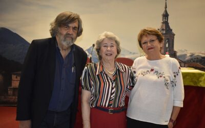 RECITAL DE POESÍA EN TARDES DE PROMETEO