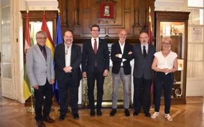 COLOQUIO LA INVASIÓN DE RUSIA EN UCRANIA. APARTE DE LOS CIUDADANOS, ¿SON LA ECONOMÍA Y EL PATRIMONIO LOS MÁXIMOS PERJUDICADOS?