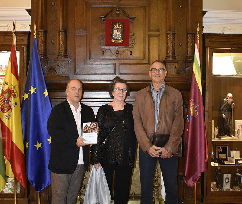 PRESENTACIÓN LIBRO “HISTORIA DE B5 Y C5”.