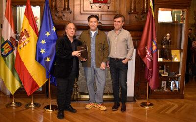 PRESENTACIÓN LIBRO “Y AHORA SORPRÉNDEME”