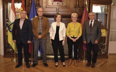 CONFERENCIA “LUCES Y SOMBRAS EN LA VIDA DE MARÍA ANTONIETA”