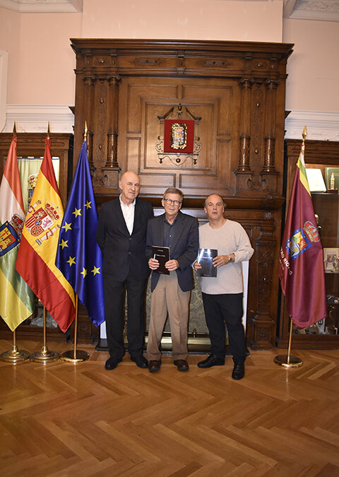 PRESENTACIÓN DEL LIBRO “FRANQUEO EN DESTINO”