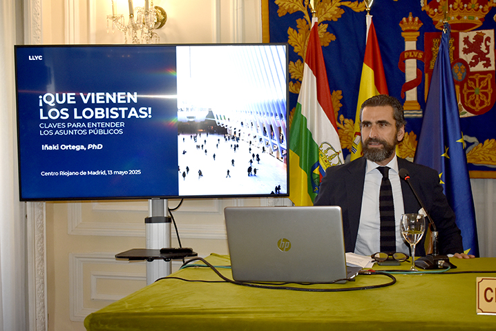 2025 05 13 Ponencia QUE VIENEN LOS LOBISTAS Noche de Gala, 30 de noviembre de 2024