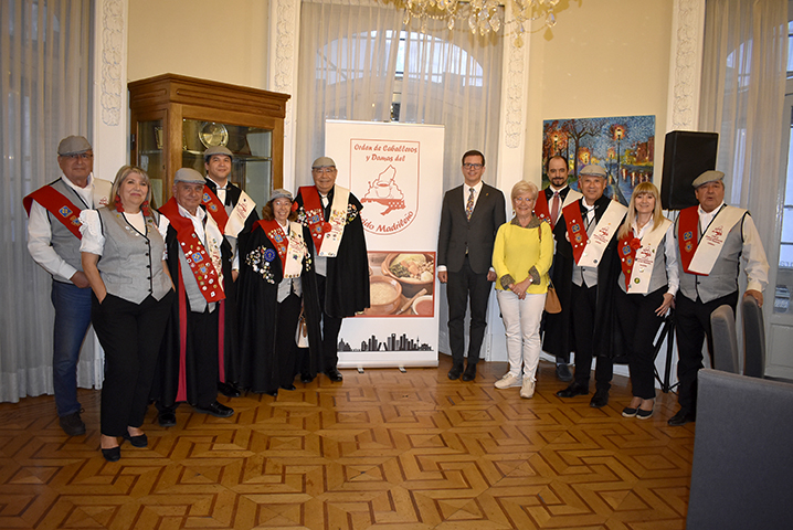 2025 05 19 Conferencia EL COCIDO MADRILEÑO, COMENSALIDAD TRADICIONAL EN MADRID Noche de Gala, 30 de noviembre de 2024