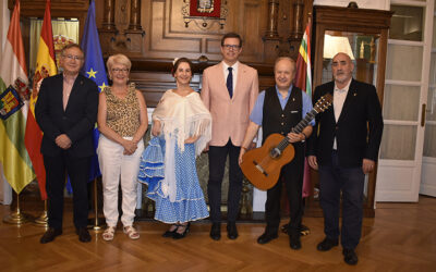 ZURRACAPOTADA CON MERIENDA RIOJANA
