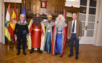 Celebración de la Gran Fiesta Infantil 2026 con magia y la visita de los Reyes Magos