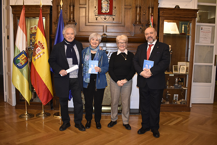 Presentación del libro: «Caminante del silencio. Inspiración poemas Antonio Machado» por el autor Basilio Rodríguez