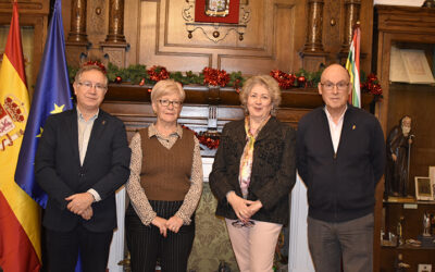 Conferencia: «La Navidad y sus tradiciones: historias sobre alimentos» por Esperanza Torija Isasa