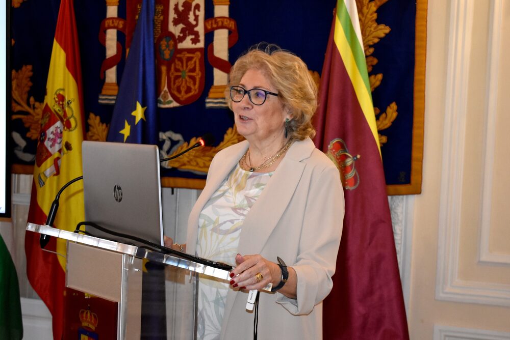 Conferencia “Alimentos de América. Origen y curiosidades”. Impartida por Esperanza Torija
